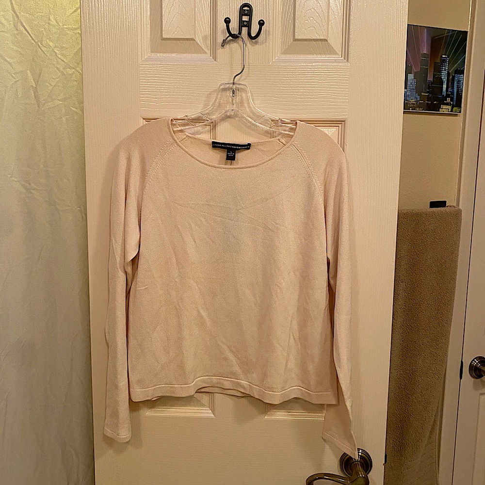 Ellen Tracy Cream Long Sleeve Jersey Cut Top